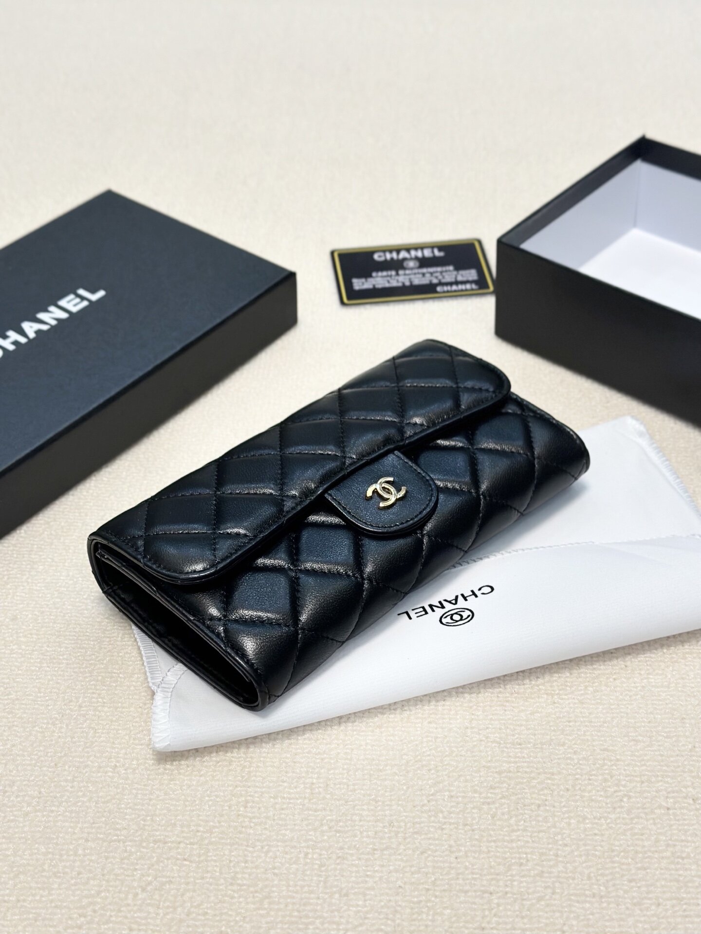 chanel wallet 19x10 10